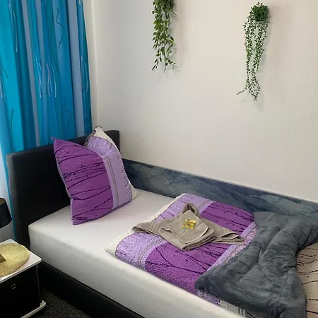 Apartman Preis Stadtzentrum Modernes Ambiente Max 2 Personen Einzelbetten Voll Ausgestattet Mit Prime Und Wlan Wittenberge