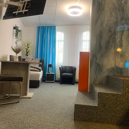 Apartment Preis Stadtzentrum Modernes Ambiente Max 2 Personen Einzelbetten Voll Ausgestattet Mit Prime Und Wlan Wittenberge