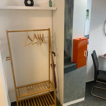Apartment Preis Stadtzentrum Modernes Ambiente Max 2 Personen Einzelbetten Voll Ausgestattet Mit Prime Und Wlan *