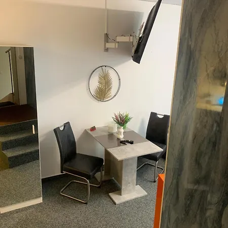 Preis Stadtzentrum Modernes Ambiente Max 2 Personen Einzelbetten Voll Ausgestattet Mit Prime Und Wlan * Wittenberge