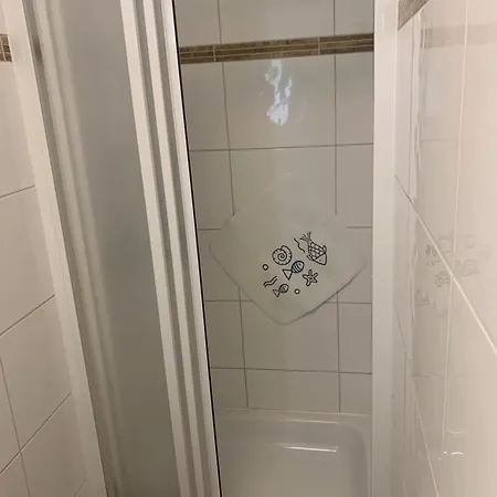 Διαμέρισμα Preis Stadtzentrum Modernes Ambiente Max 2 Personen Einzelbetten Voll Ausgestattet Mit Prime Und Wlan *